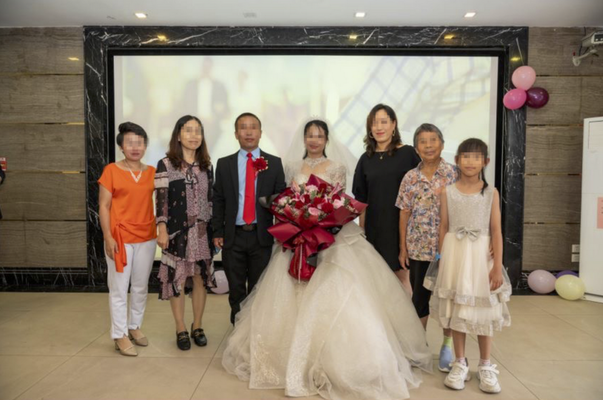 小人物的见证| 从流浪汉到传道人(妻子篇):只是一瞥,就认出了上帝预备的良人